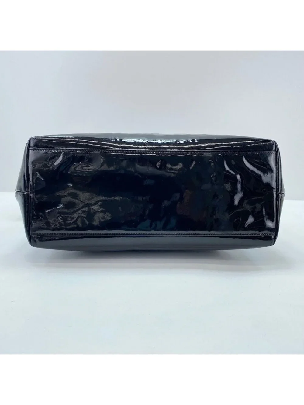 Chanel Tote Bag Medium Black